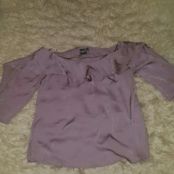 New York and Company off shoulder blouse - Picture 1 of 4